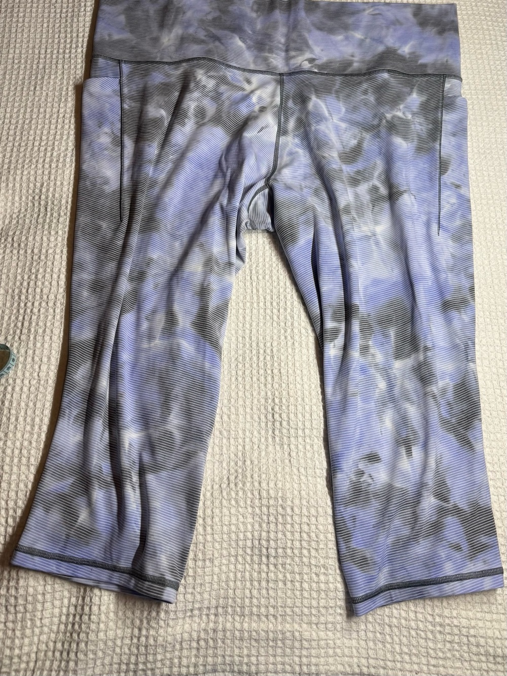 Athleta Blue and Gray Tie-Dye Leggings Ladies size 3x